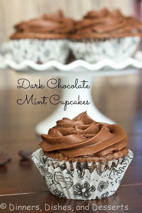Chocolate-Mint-Cupcakes-labeled